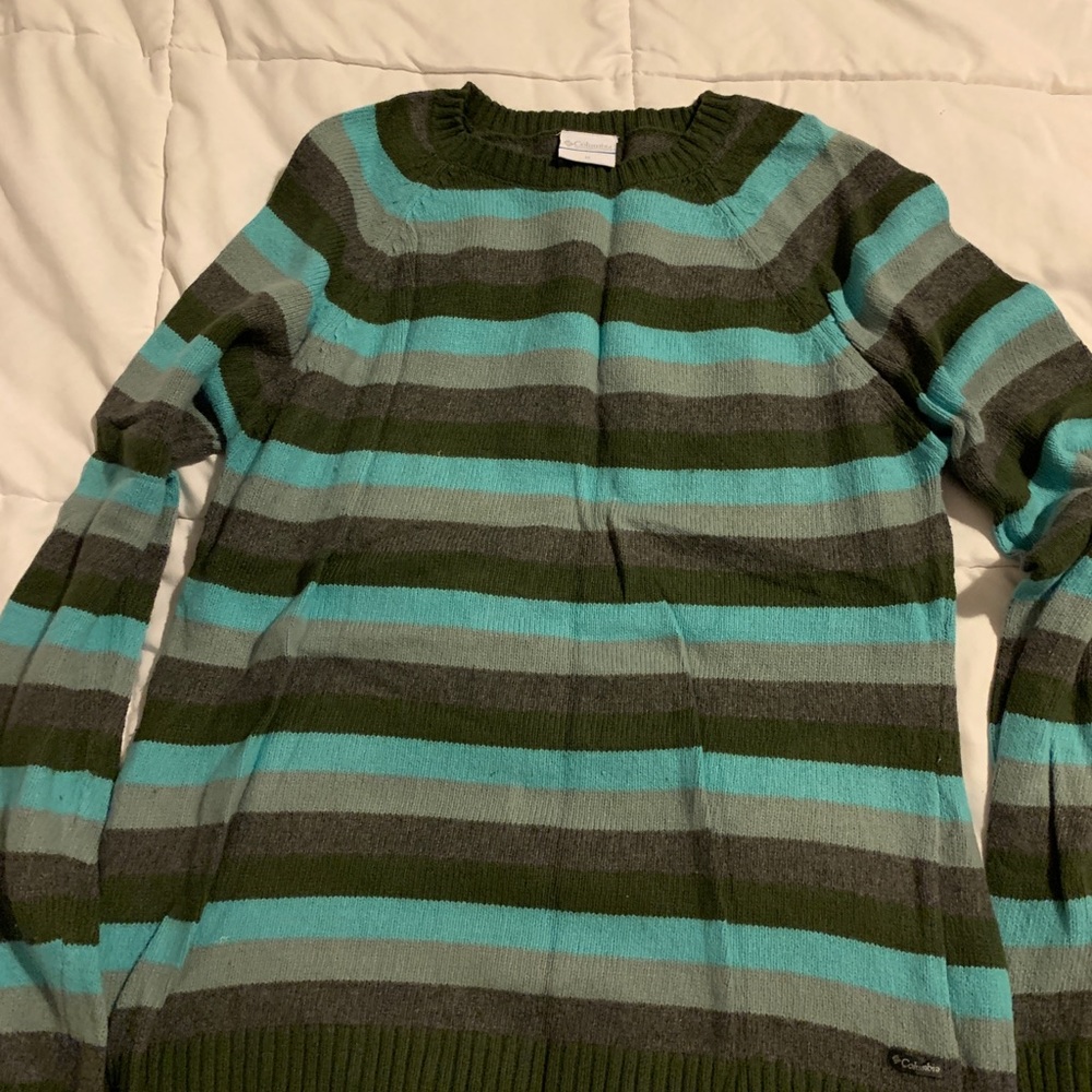 GUC striped Columbia sweater
